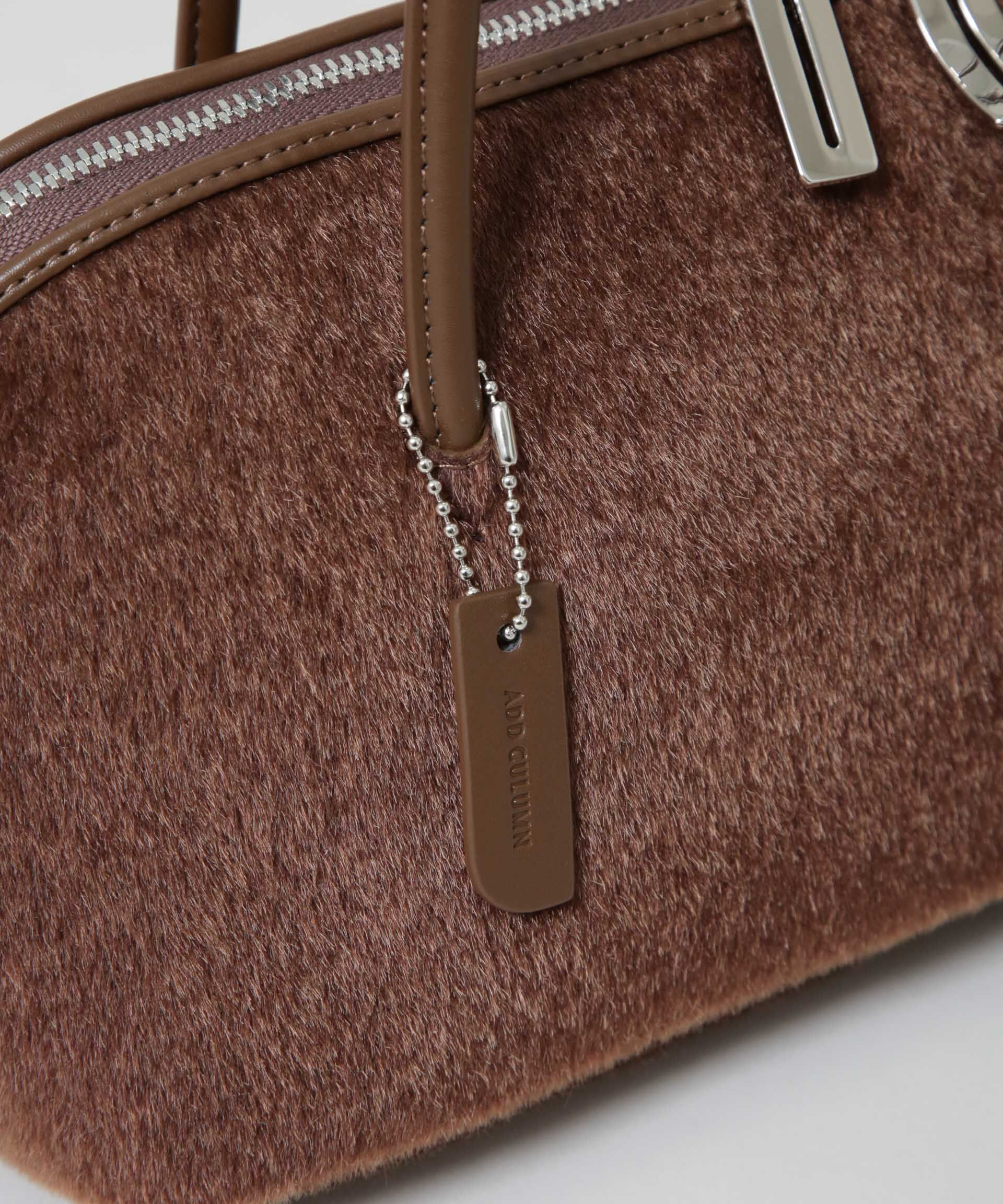 nano･universe「ADD CULUMN/FIGRE BOSTON HAIR CALF」|ショルダー・メッセンジャー|