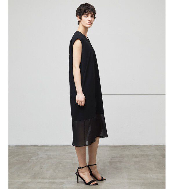 BEIGE,「【洗える】LORRAINE / Vネックドレス」|ワンピース|