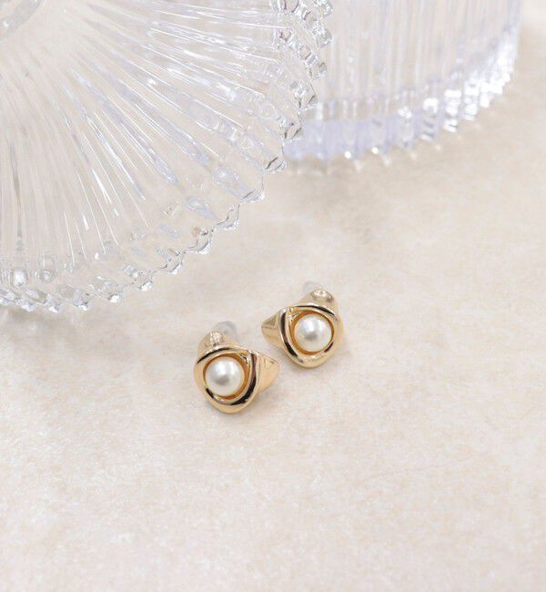 fredy emue「パールバラピアス」|ピアス|ゴールド