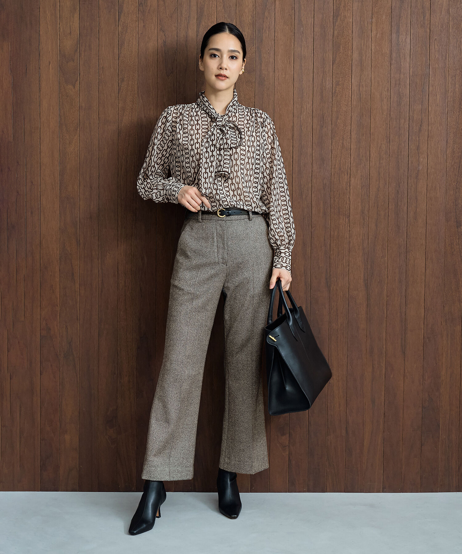 ROPE「【雑誌掲載】ヘリンボーンセミフレアーパンツ/セットアップ対応」|その他|