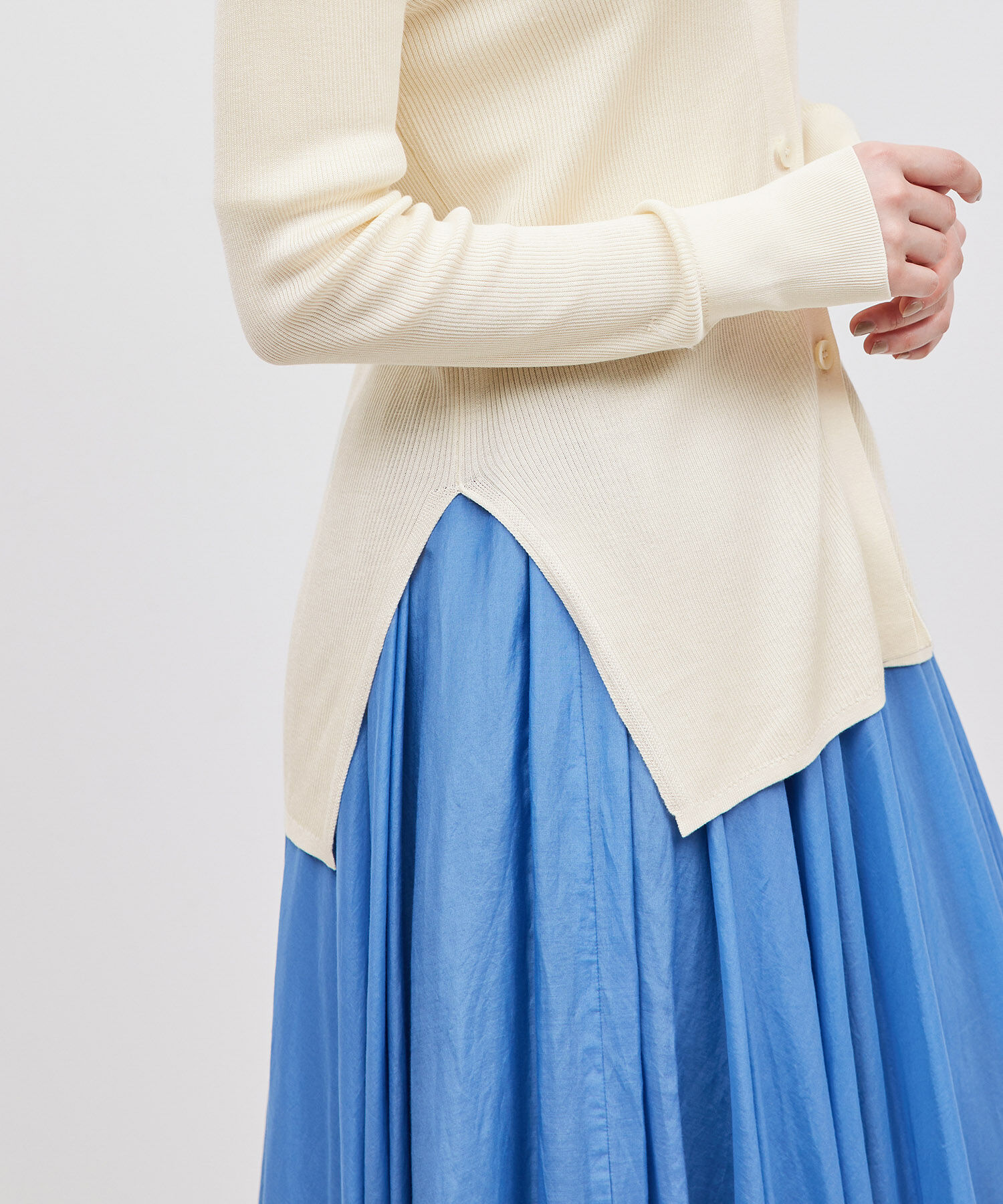 ROPE「【洗える】シルク100％Vネックリブロングカーデガン/スキンニット」|カーディガン|