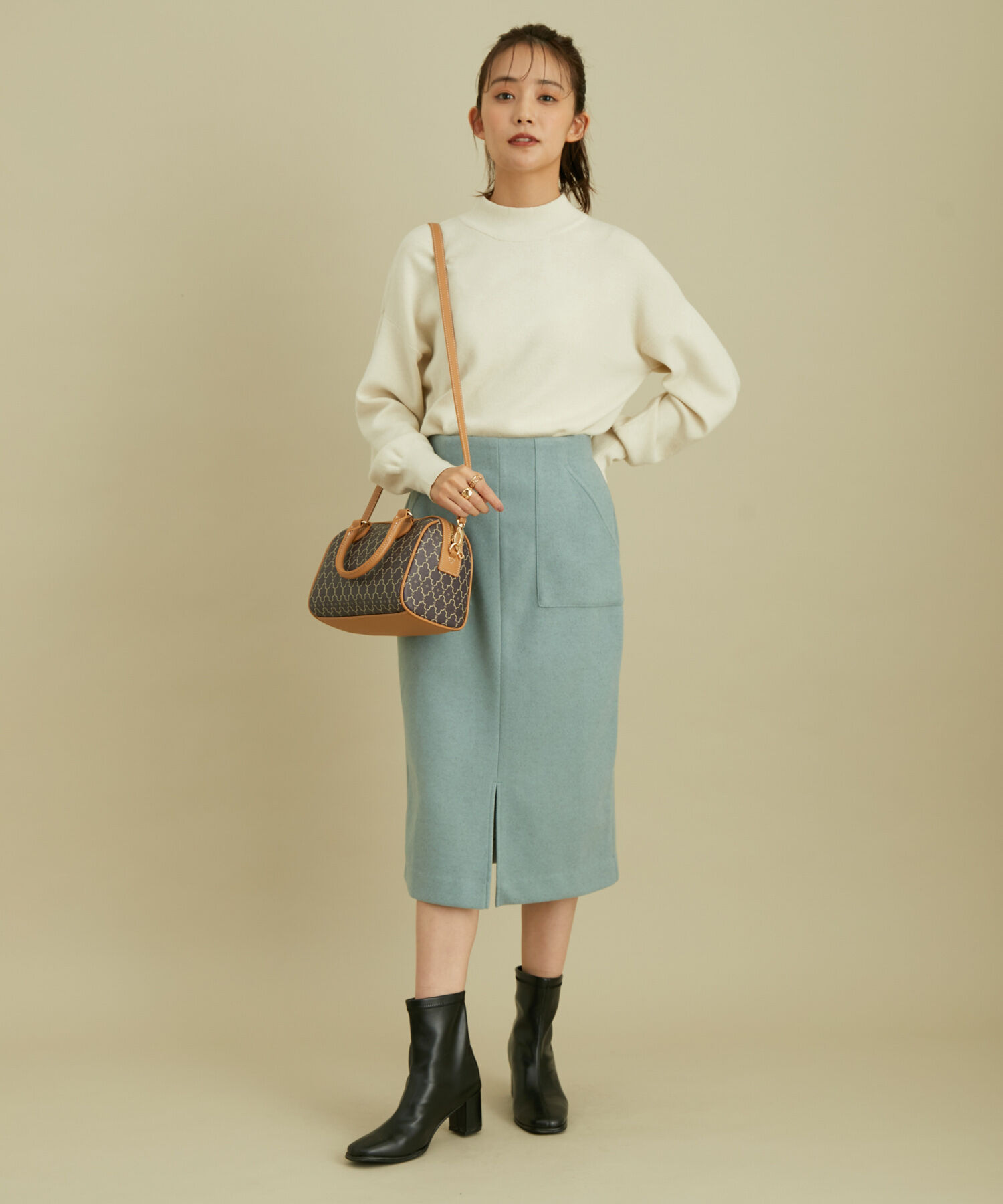 VIS「【Airy Warm】圧縮ニットソータイトスカート<セットアップ対応>」|スカート|