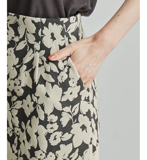 Rope&rsquo;Picnic「フラワージャガードスリムスカート」|スカート|