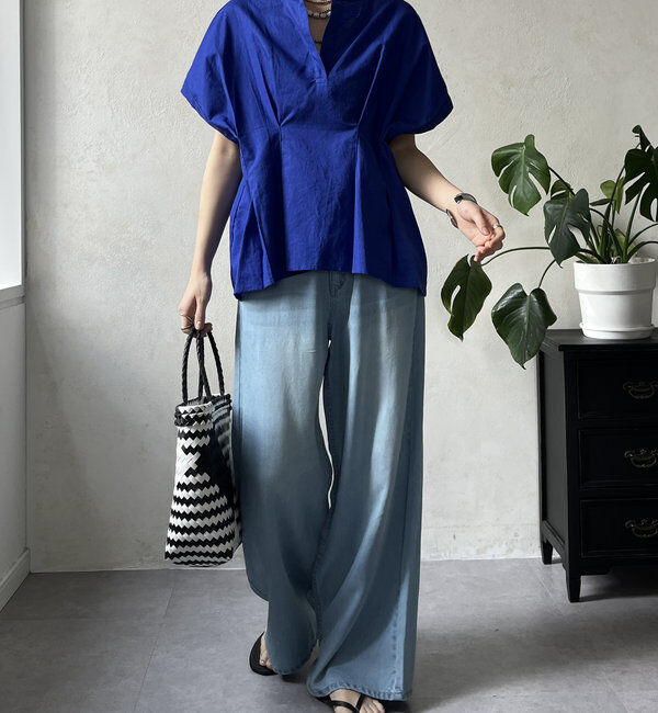  「【WEB限定】コットンリネンタックブラウス」|シャツ・ブラウス|