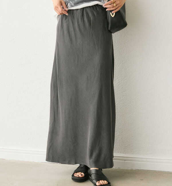  「【セットアップ可】ドレーピーデニムバイアススカート」|スカート|