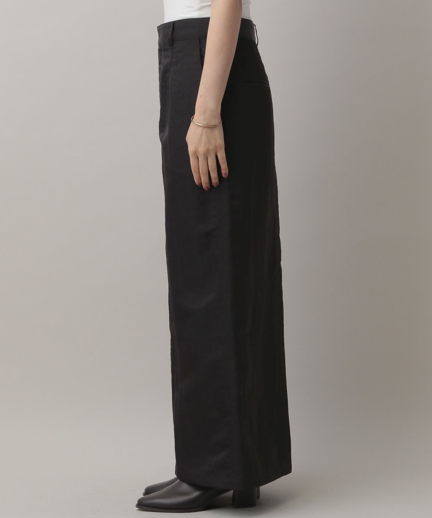 A part by 「【セットアップ対応】ナイロンタイトスカート」|スカート|