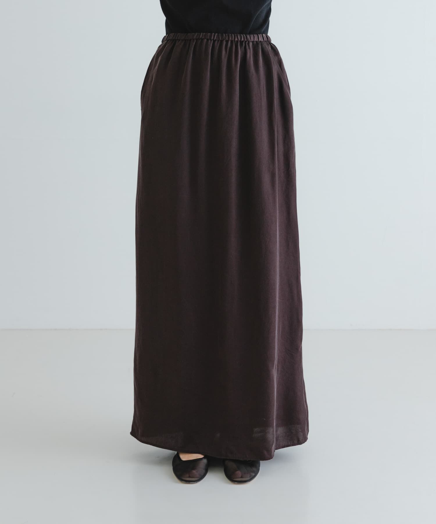 URBAN RESEARCH「『2サイズ展開』キュプラサテンストレートスカート」|スカート|