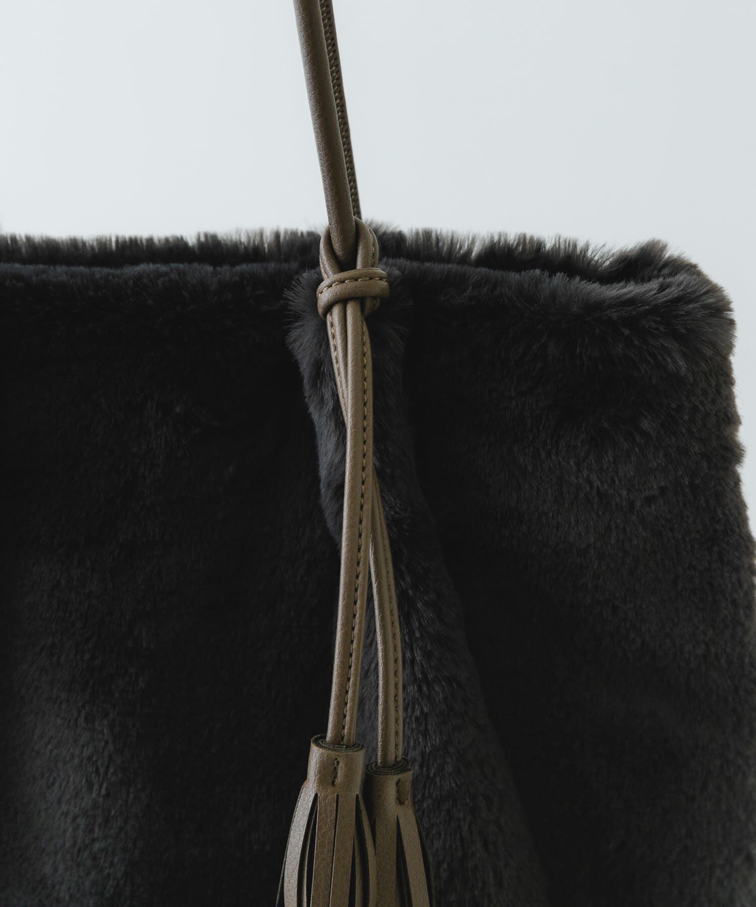 RODE SKO「タッセル付フラッフィトートバッグ」|トートバッグ|