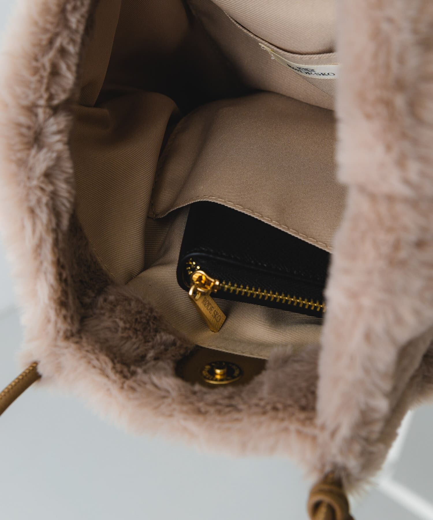 RODE SKO「タッセル付フラッフィトートバッグ」|トートバッグ|