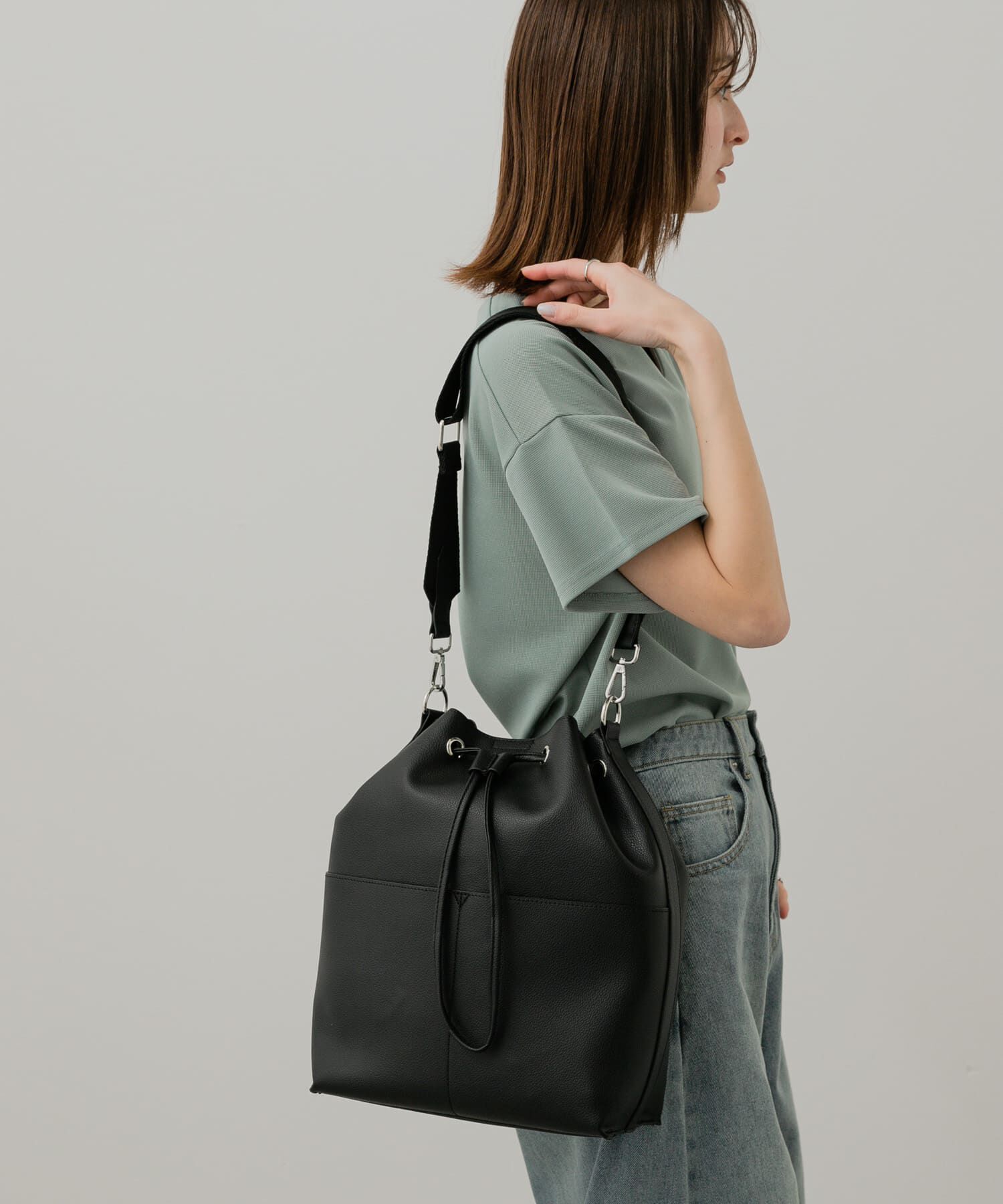 SENSE OF PLACE by URBAN RESEARCH「アウトポケットバケットバッグ」|ショルダー・メッセンジャー|