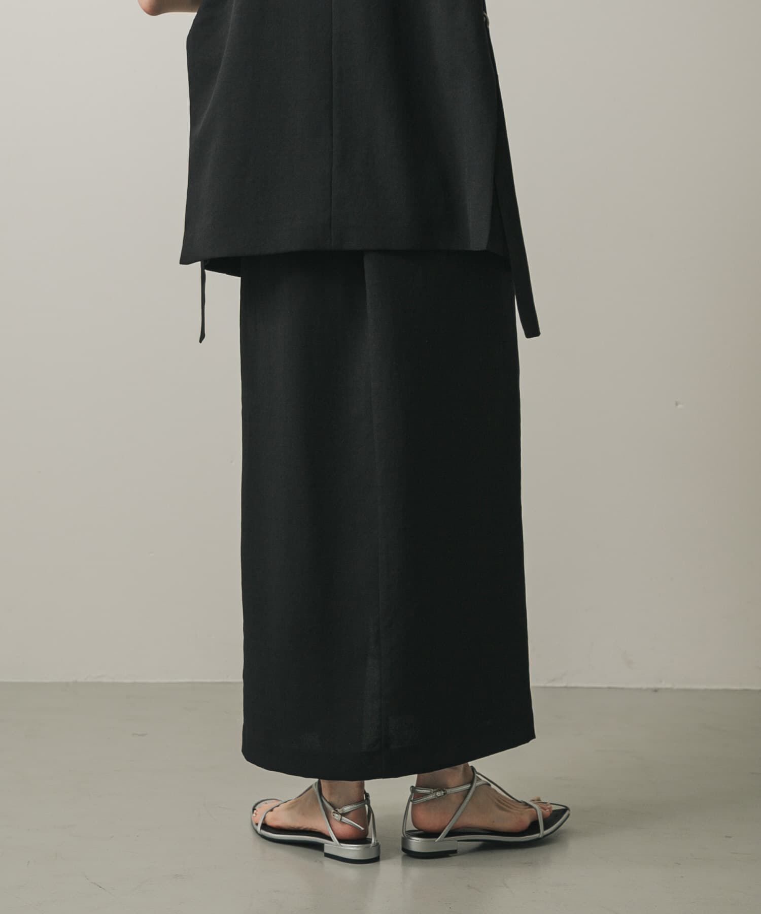 SENSE OF PLACE by URBAN RESEARCH「『UR TECH DRYLUXE』リネンライクスリットタイトスカート」|スカート|