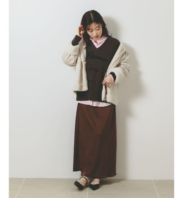  「フレーズロゴ刺繍Vネックニット」|ニット・セーター|