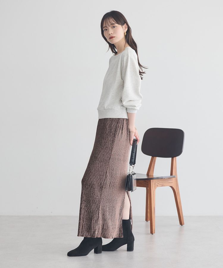 earth music&ecology「ショート丈ワンポイント刺繍オフショルスウェット」|スウェット・ジャージ|