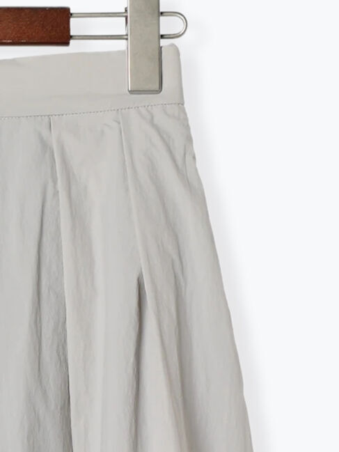 Te chichi「ナイロンタフタタックフレアスカート」|スカート|