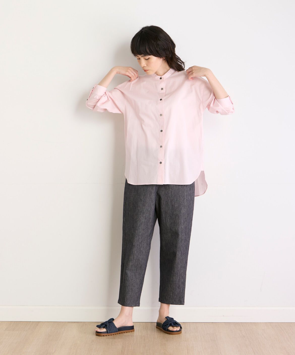 DAY by DAY it&rsquo;s international「オーガニックコットンバンドカラーシャツ」|シャツ・ブラウス|