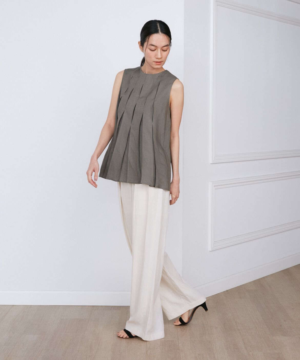 INED「リネンボックスプリーツブラウス《la veille by SUPERIOR CLOSET》」|シャツ・ブラウス|