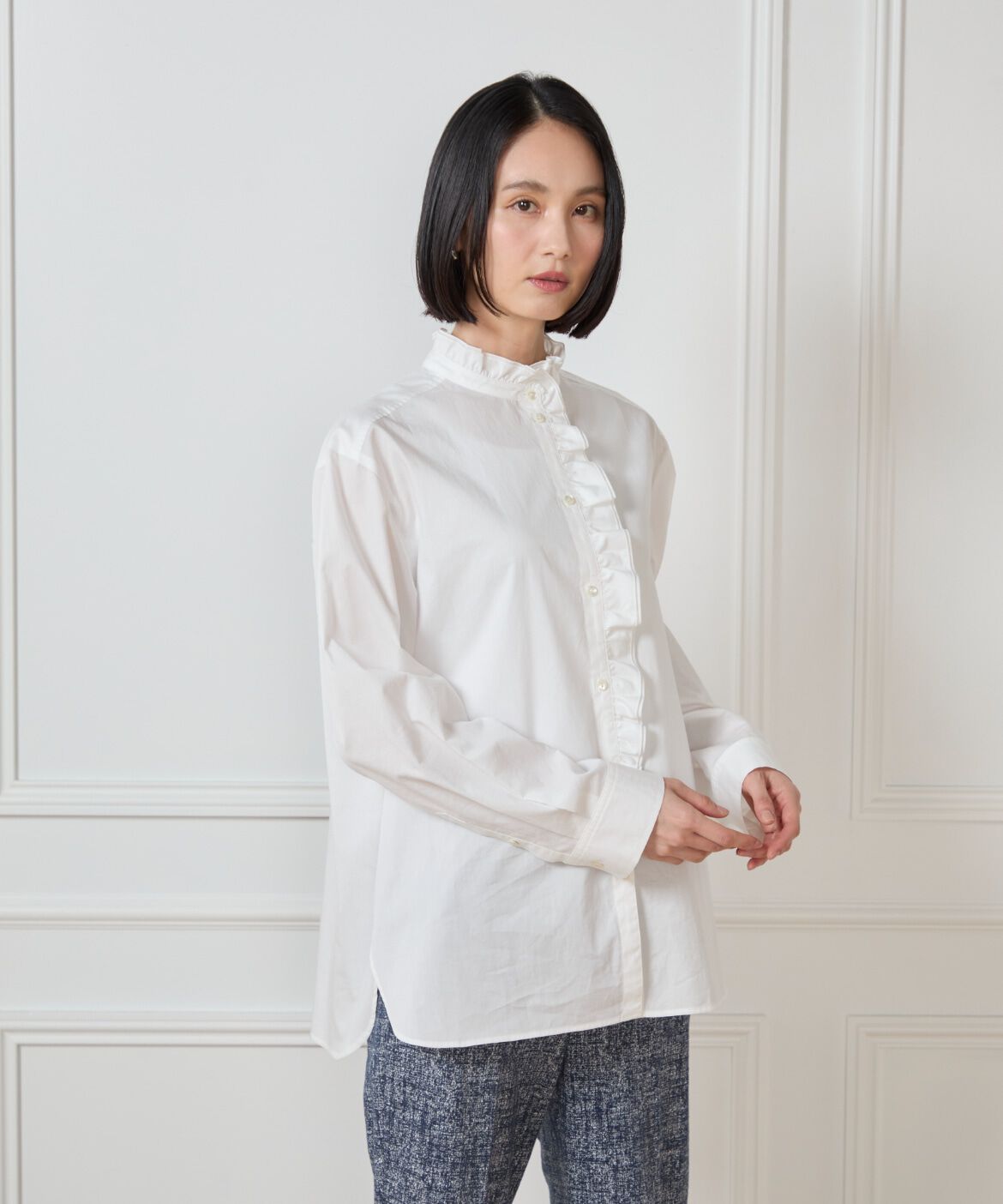7-IDconcept.「《大きいサイズ》フリルシャツ」|シャツ・ブラウス|オフホワイト1