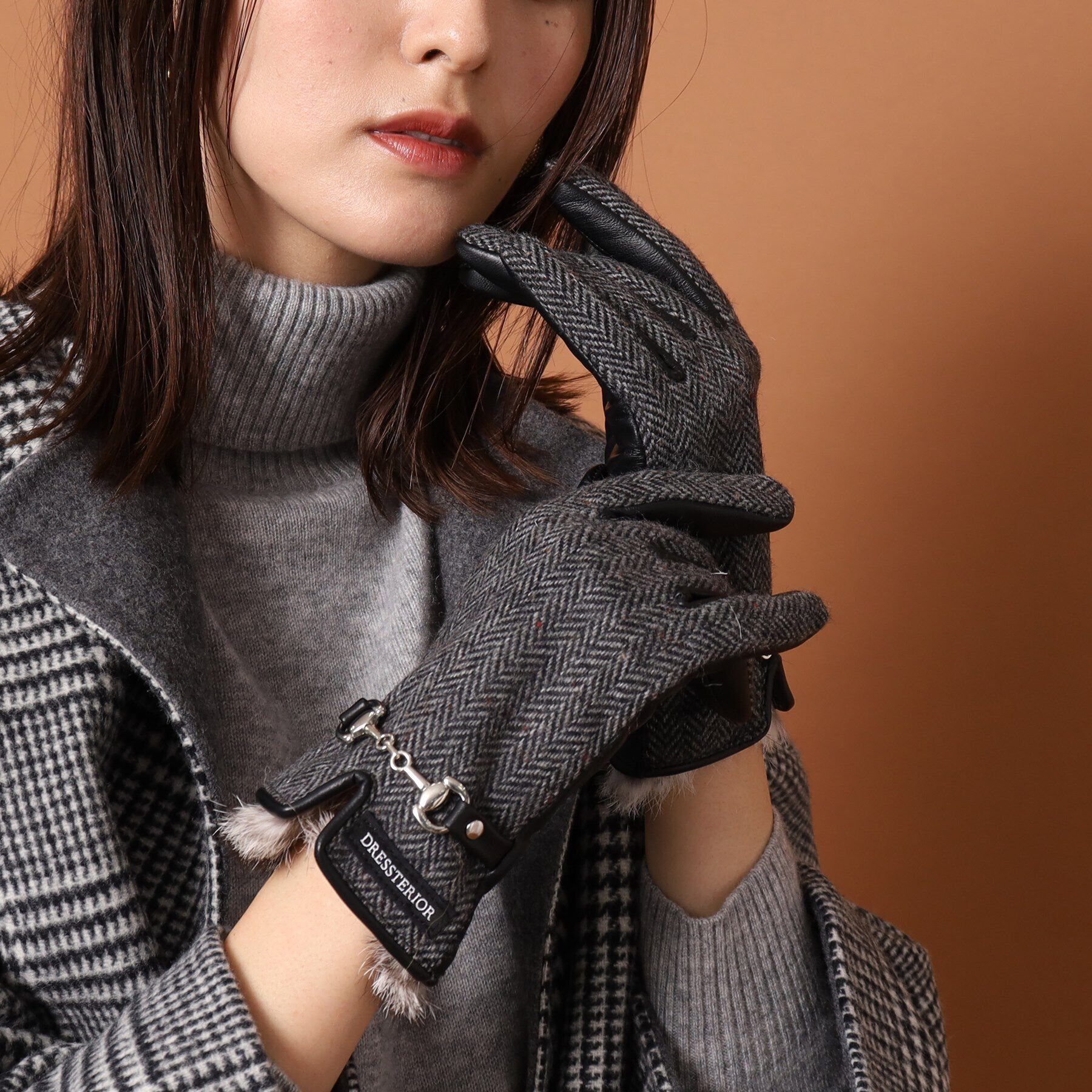 DRESSTERIOR「【スマホ対応】ラビットファースマートフォングローブ」|手袋|