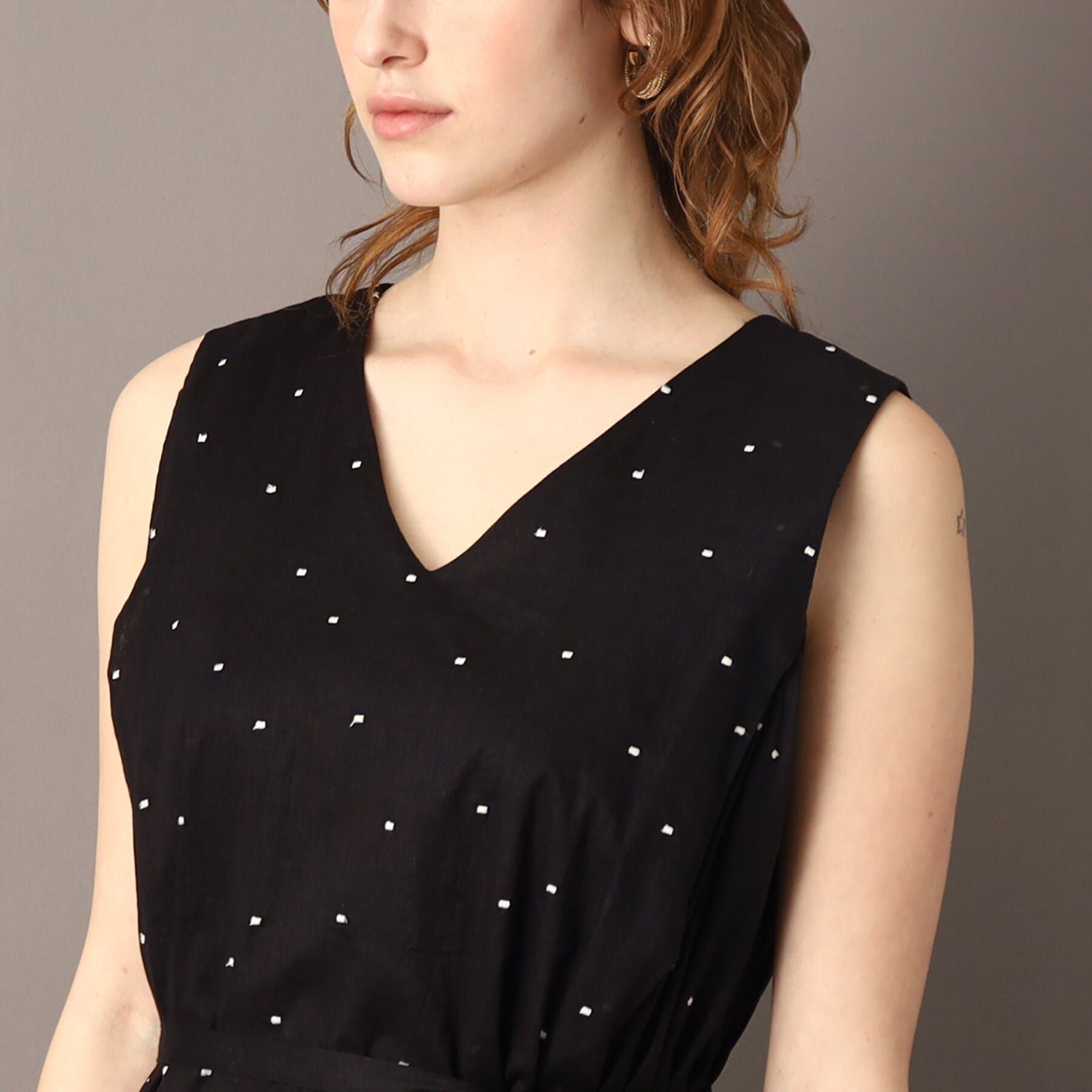 DRESSTERIOR「【大人フェミニン/前後2WAY/洗える】ドット刺繍ボリュームワンピース」|ワンピース|