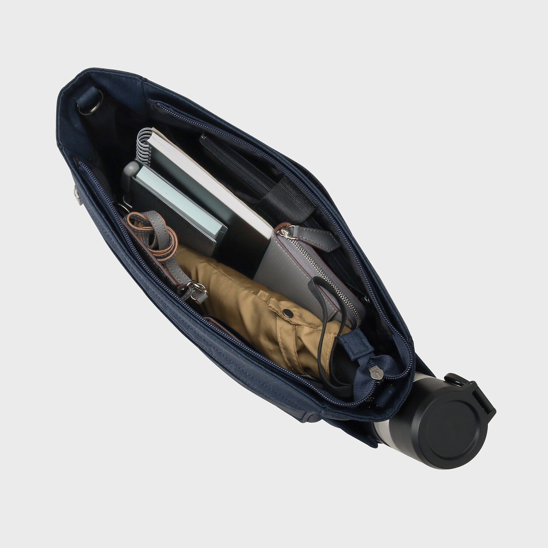 TAKEO KIKUCHI「【多機能・軽量】NEWシャドーライン ショルダーバッグ」|ショルダー・メッセンジャー|