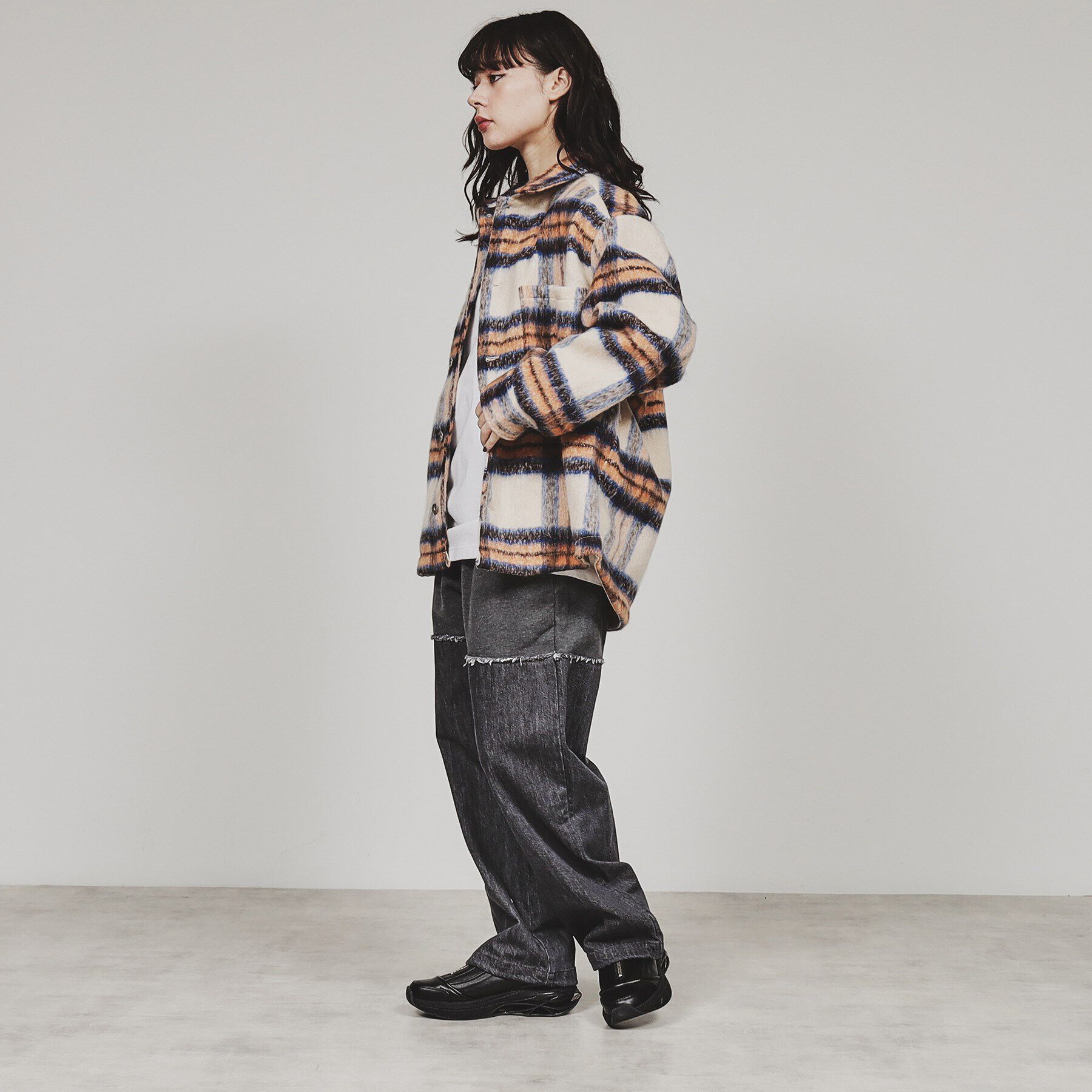 tk.TAKEO KIKUCHI「デニムコンビスウェットパンツ」|その他|