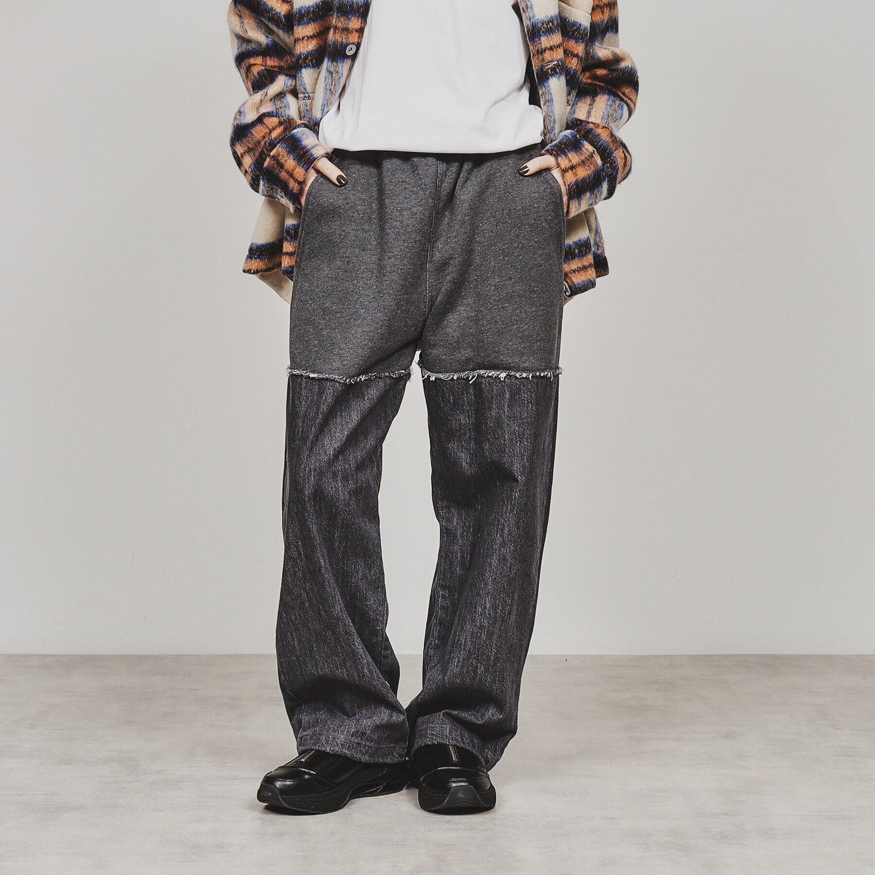 tk.TAKEO KIKUCHI「デニムコンビスウェットパンツ」|その他|