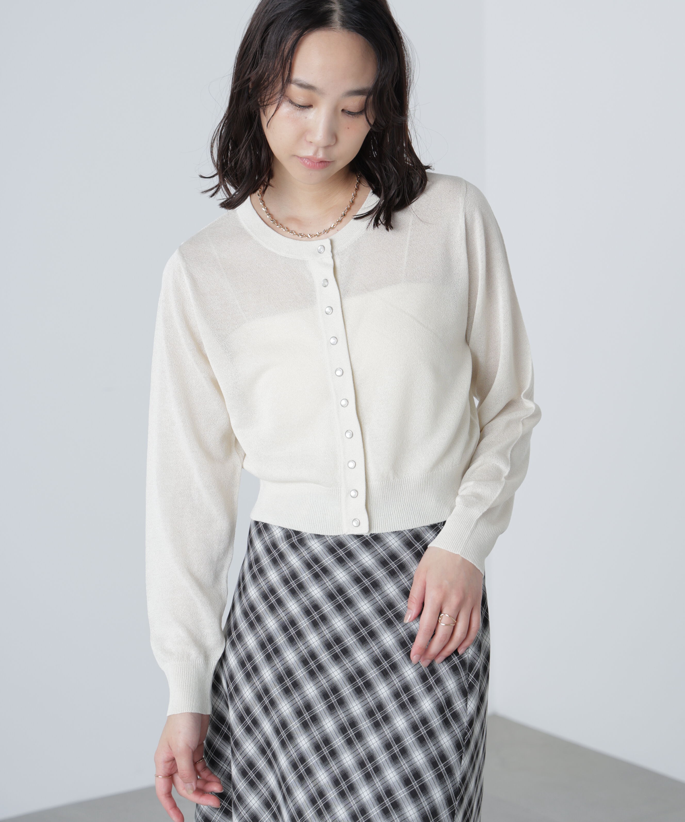  「ドットボタンクルーネックカーディガン」|ニット・セーター|