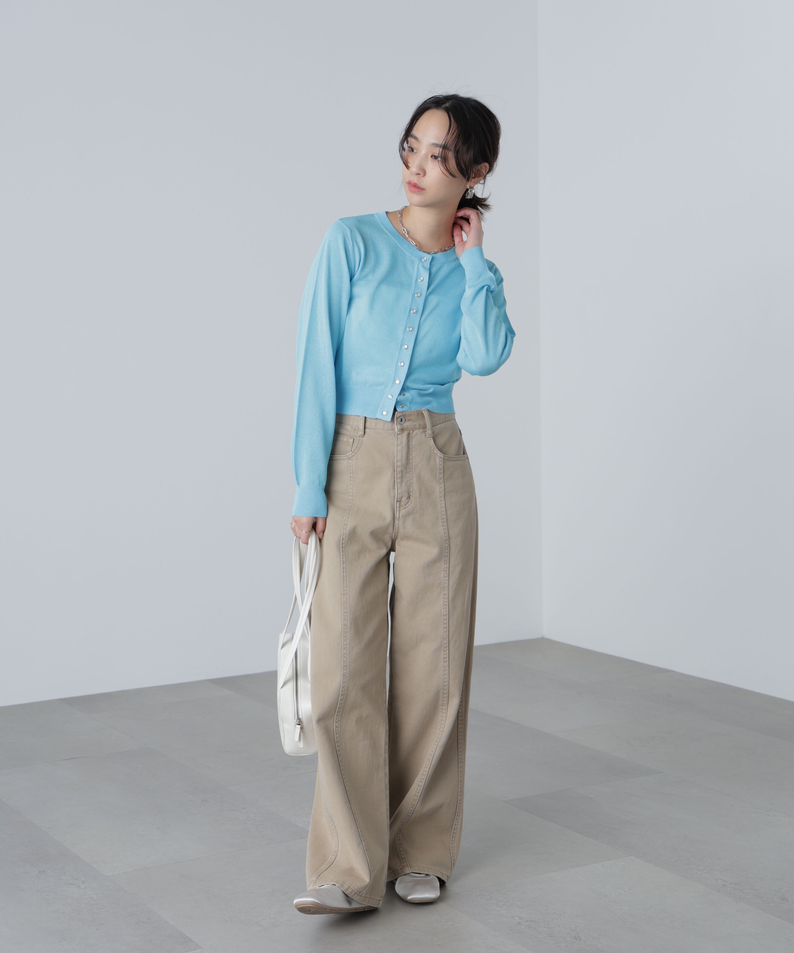  「ドットボタンクルーネックカーディガン」|ニット・セーター|