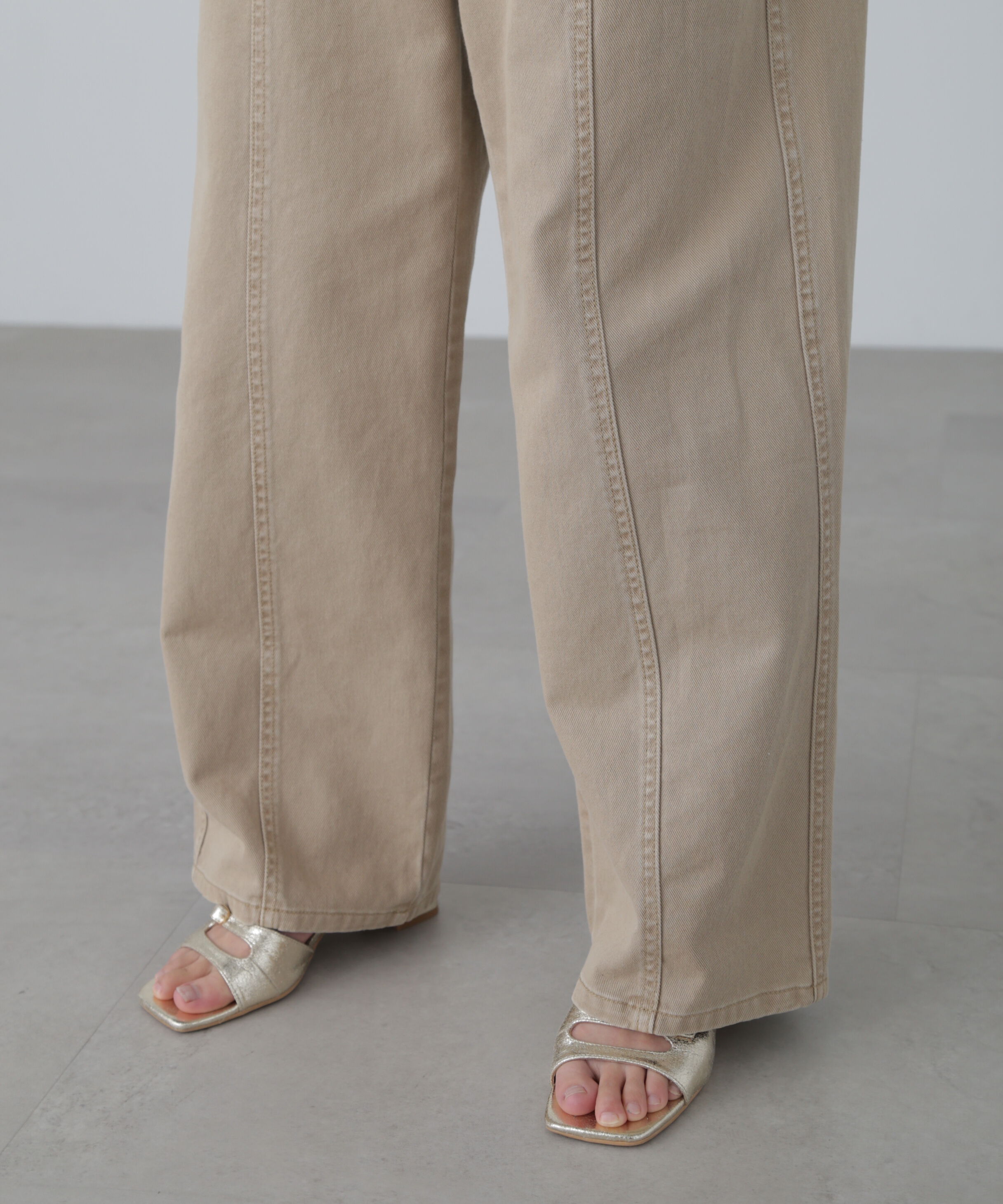  「ワイドストレートカラーパンツ」|その他|