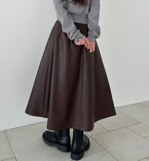 archives「フェイクレザーフレアミディスカート」|スカート|