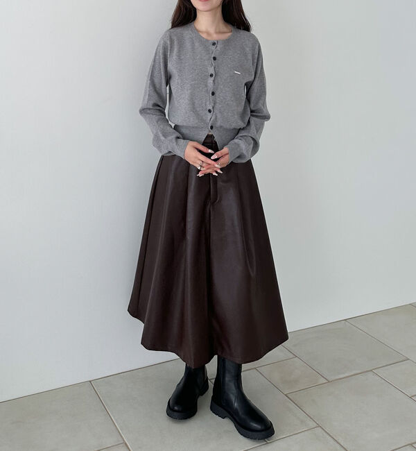 archives「フェイクレザーフレアミディスカート」|スカート|