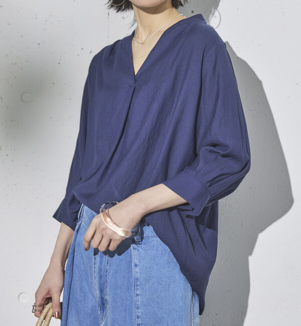Doux archives「ウォッシャブルリネンライクＶ開きタックブラウス」|シャツ・ブラウス|