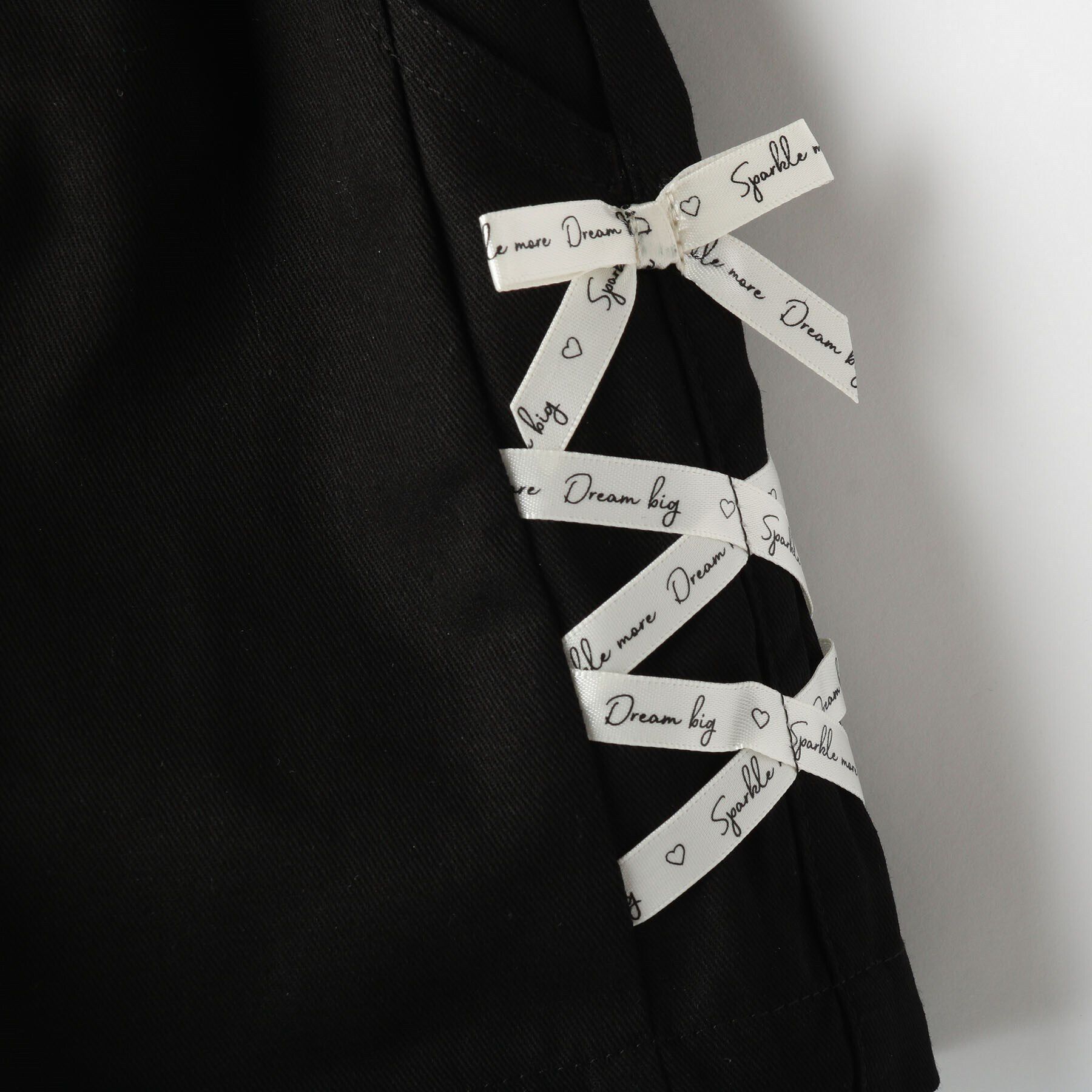 SHOO･LA･RUE「【100-150cm】大人ぽい着こなしに サイドレースアップ ショートパンツ」|キュロット|