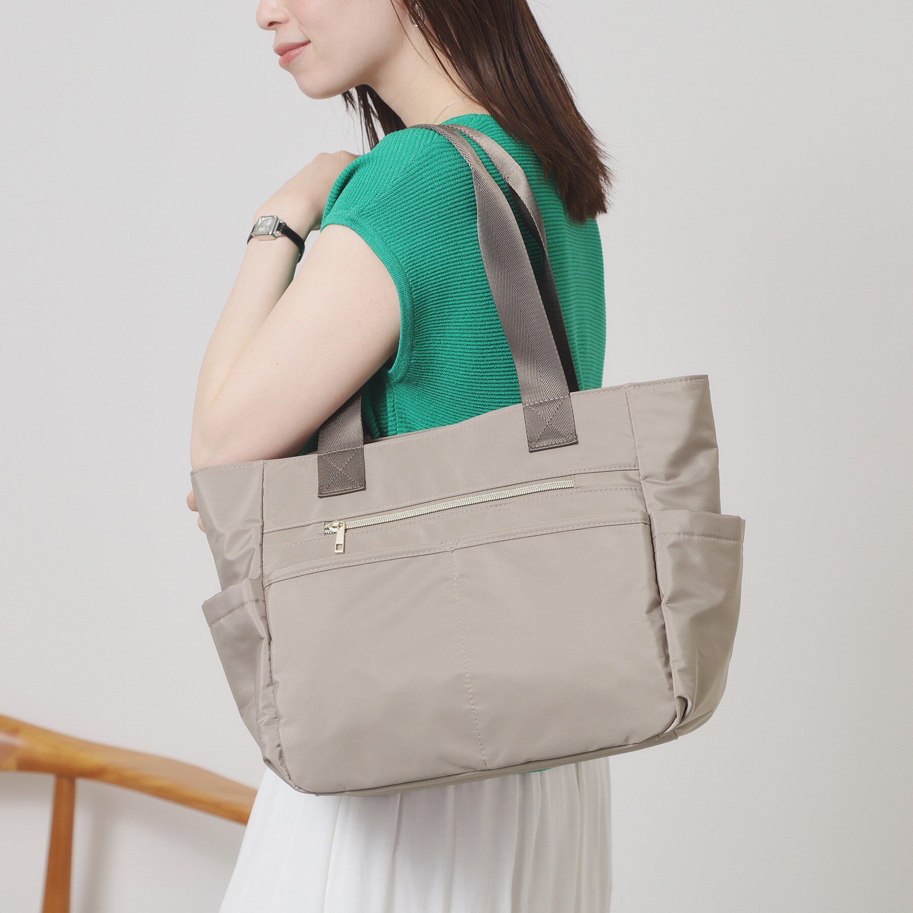 ITS&rsquo;DEMO「【A4対応／11ポケット】両面撥水A4トート」|トートバッグ|