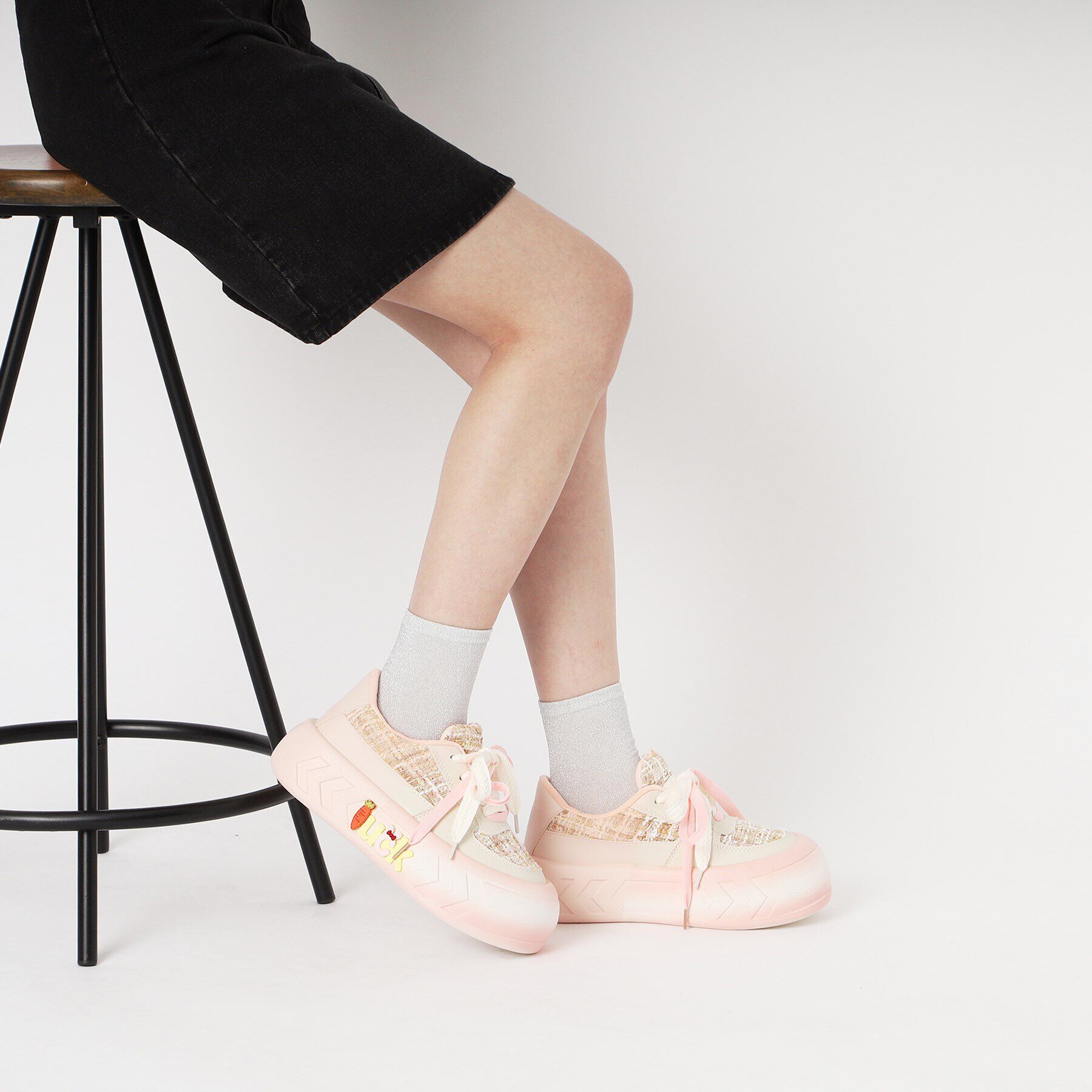 csT&P「夢見るうさぎさんのキャロット厚底スニーカー 24SS」|スニーカー|