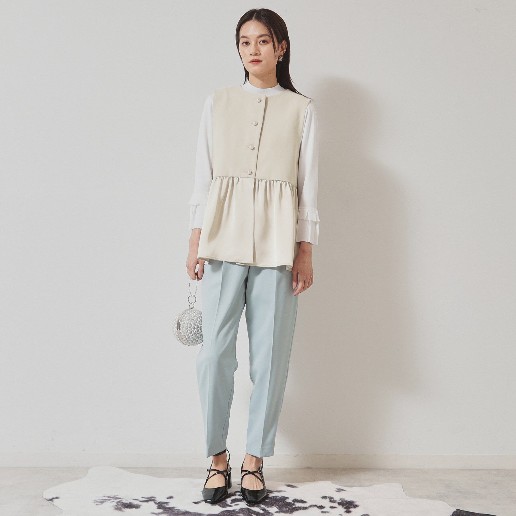 SunaUna「【異素材切り替え／パール調ボタン】ペプラムベスト」|ベスト・ジレ|