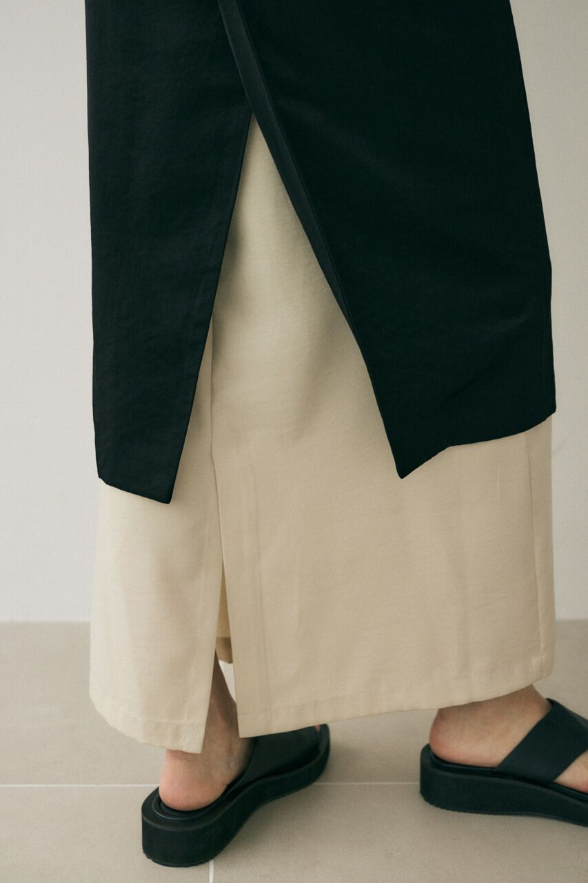 MOUSSY「原料の一部にﾘｻｲｸﾙﾎﾟﾘｴｽﾃﾙを使用した程よい光沢感と落ち感 」|スカート|