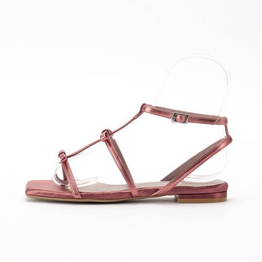 銀座かねまつ「AP250371METCOL　【本革】【PREMIERE PORTE】ストリングサンダル」|サンダル|