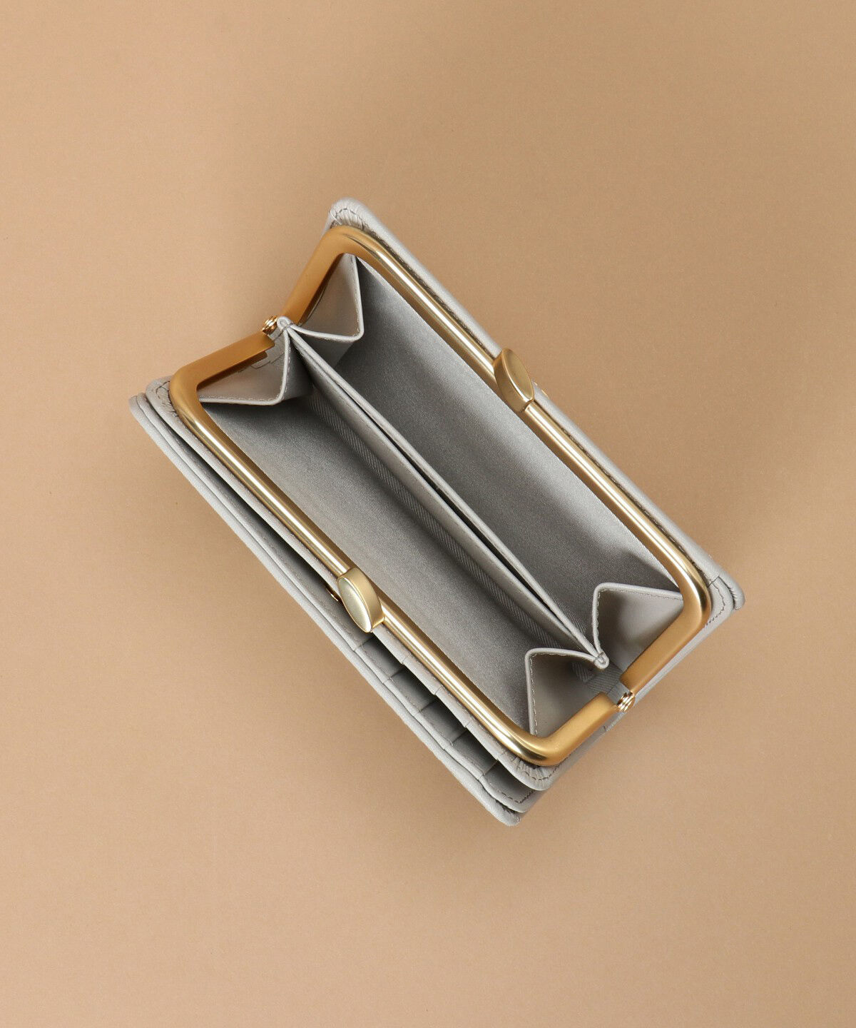 Samantha Thavasa「Pomme d'espoir ポムディスポワール 型押し口金折財布」|財布|