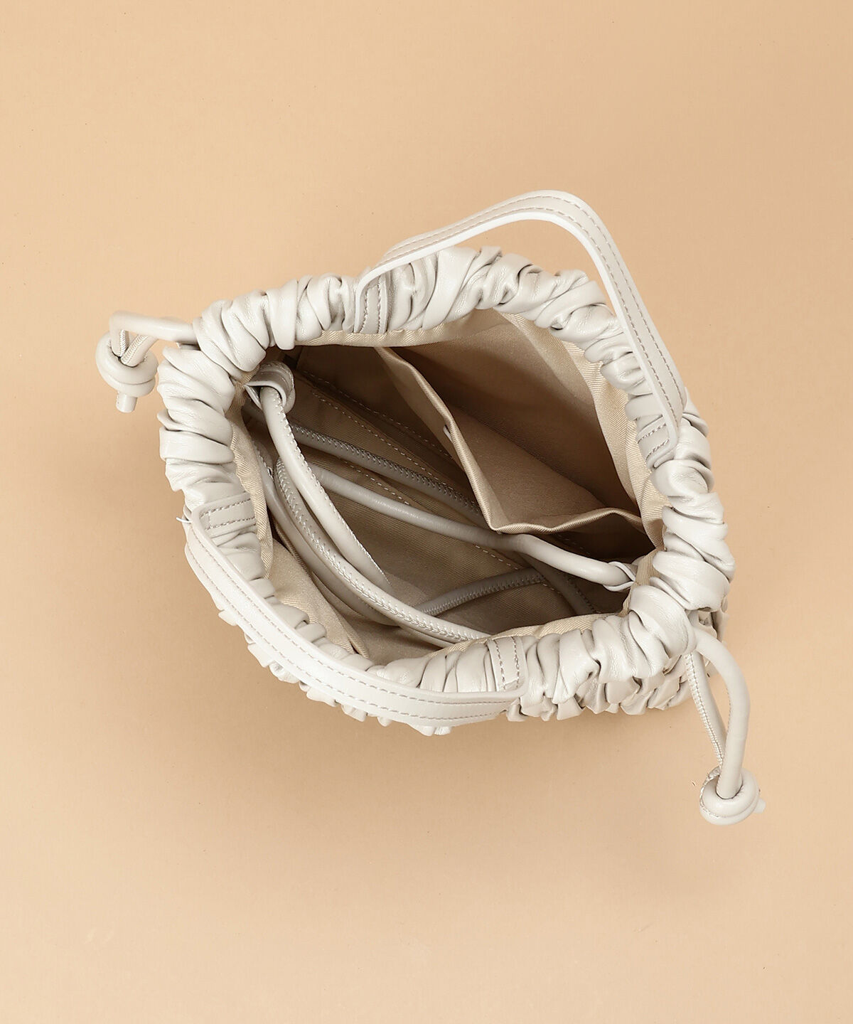 Samantha Thavasa「プリーツ巾着バッグ」|その他|