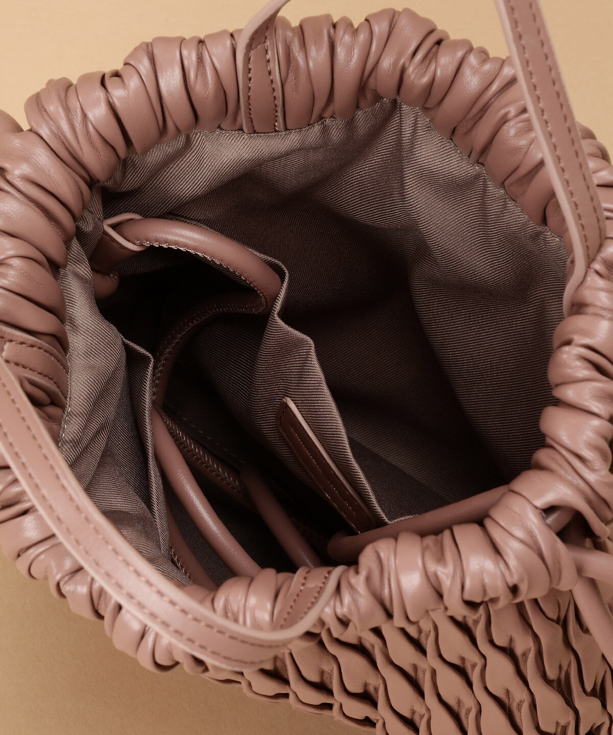 Samantha Thavasa「プリーツ巾着バッグ」|その他|