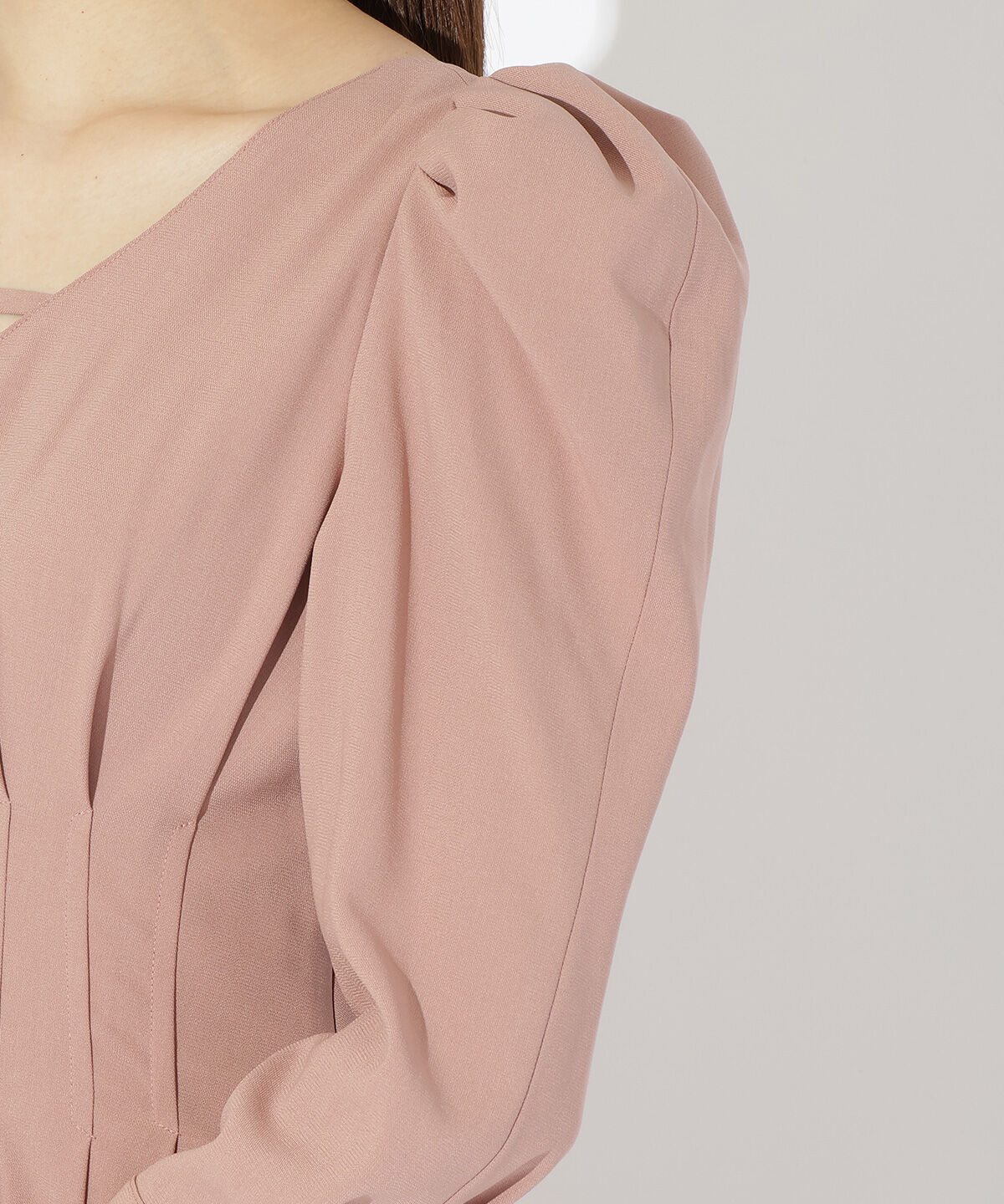 アンドクチュール「ウエストタックバックシャン長袖ワンピース」|ワンピース|