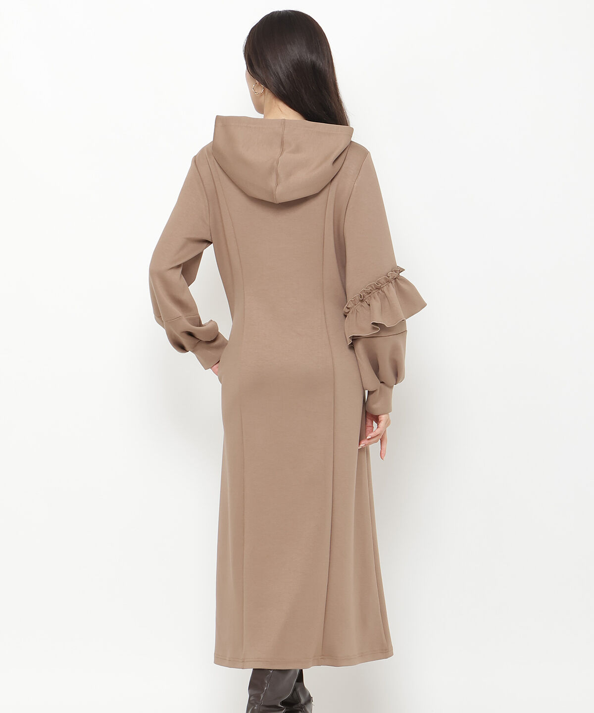 アンドクチュール「アシメフリルスリーブフーディワンピース」|ワンピース|