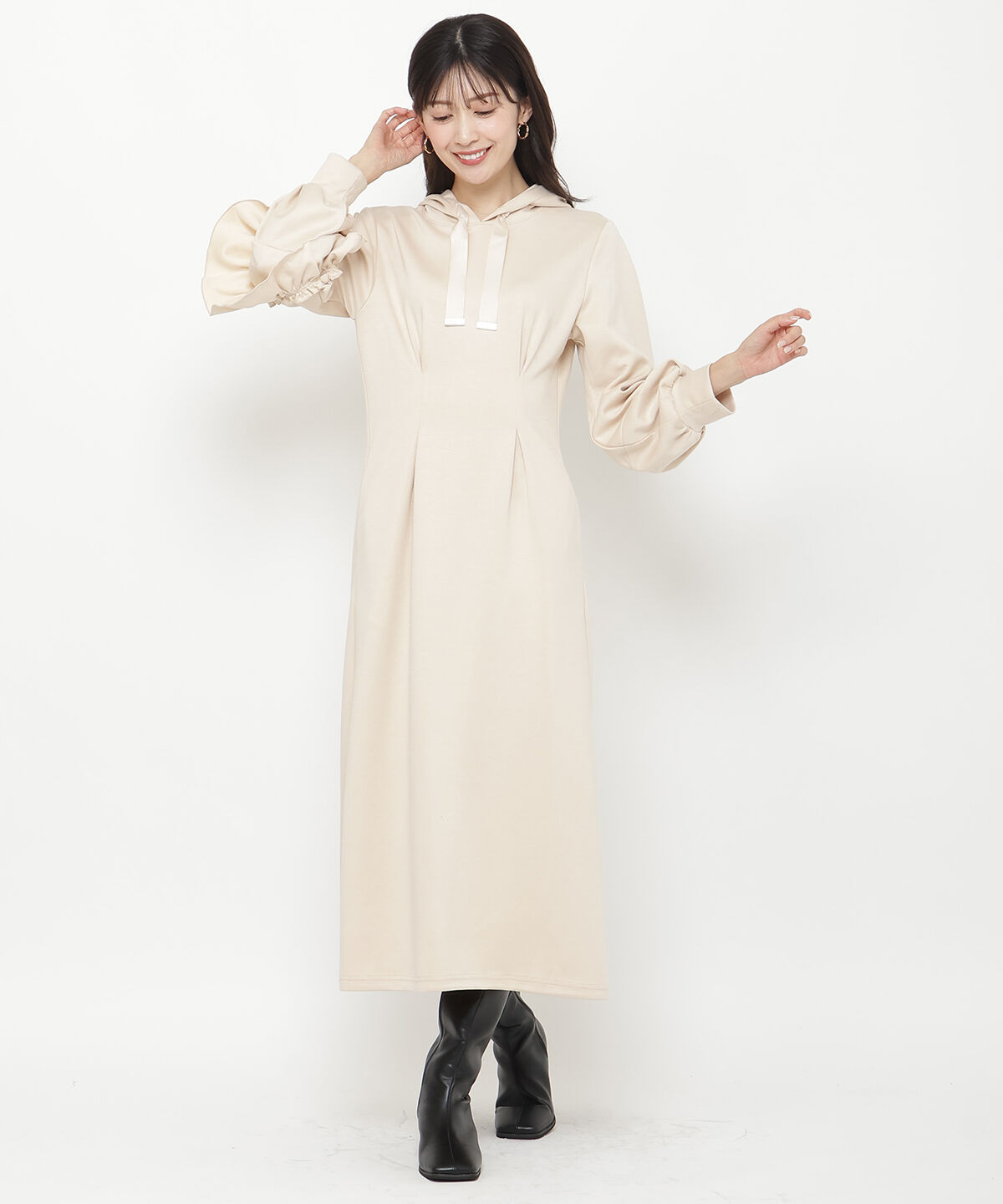 アンドクチュール「アシメフリルスリーブフーディワンピース」|ワンピース|