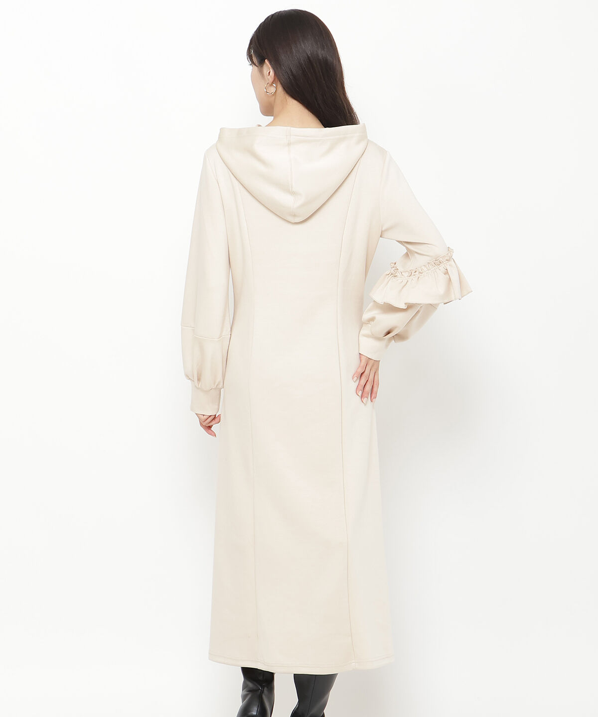 アンドクチュール「アシメフリルスリーブフーディワンピース」|ワンピース|