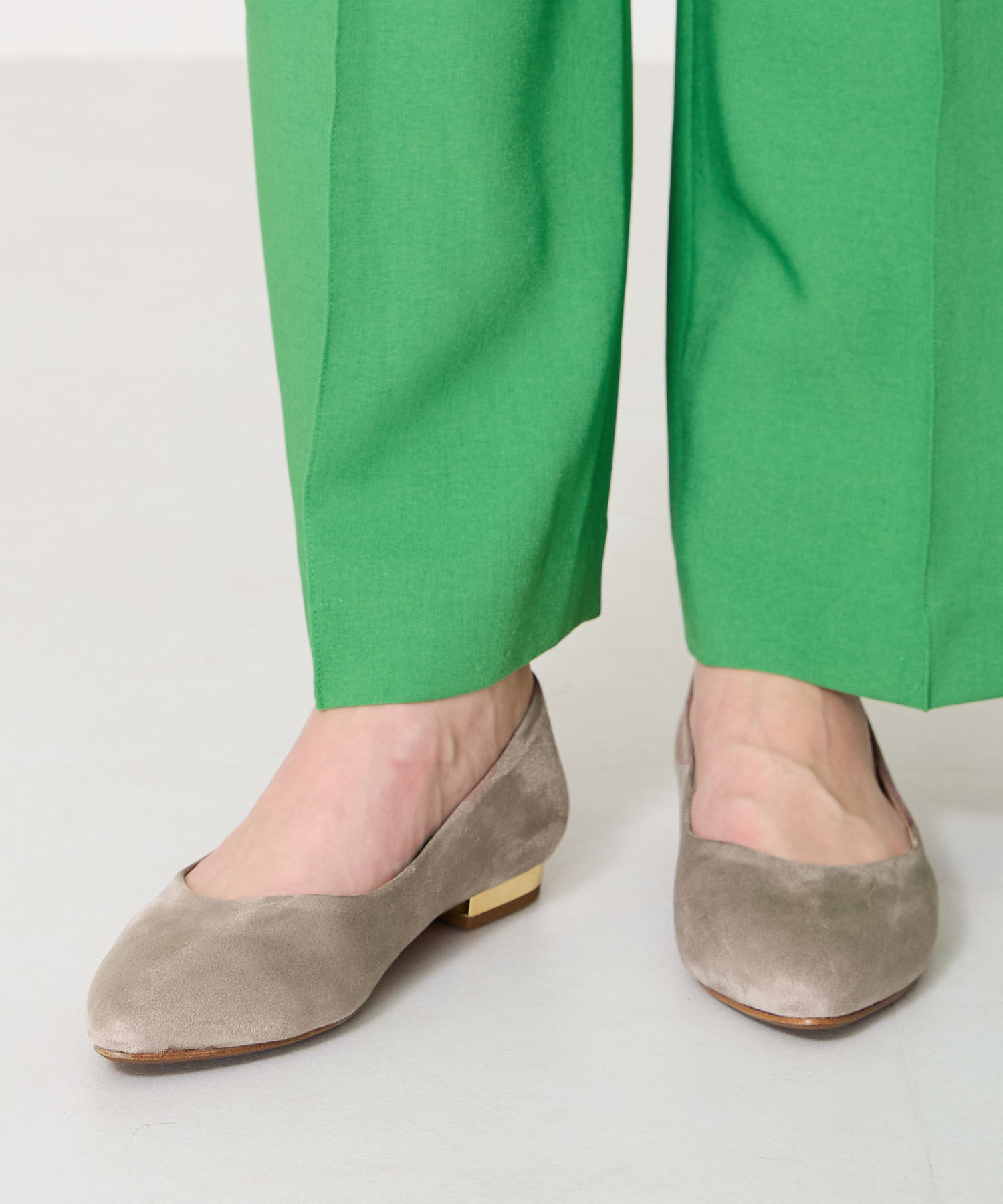 ORiental TRaffic「【WEB限定 / 累計15万足突破】ポインテッドトゥ フラット パンプス /R-4007 通勤靴 厚手クッション」|パンプス|