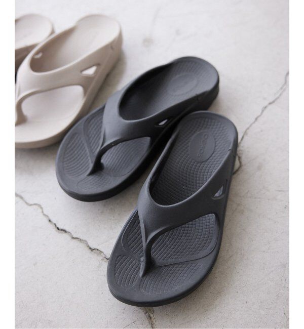 SLOBE IENA「《追加》OOFOS/ウーフォス Ooriginal リカバリーサンダル」|サンダル|ブラック