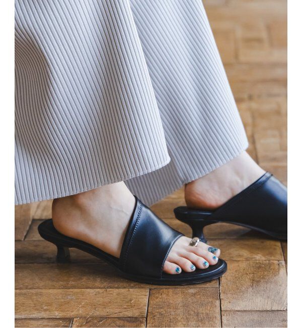 NOBLE「《WEB限定追加2》LE VERNIS/ルベルニ Toe ring sandals」|サンダル|