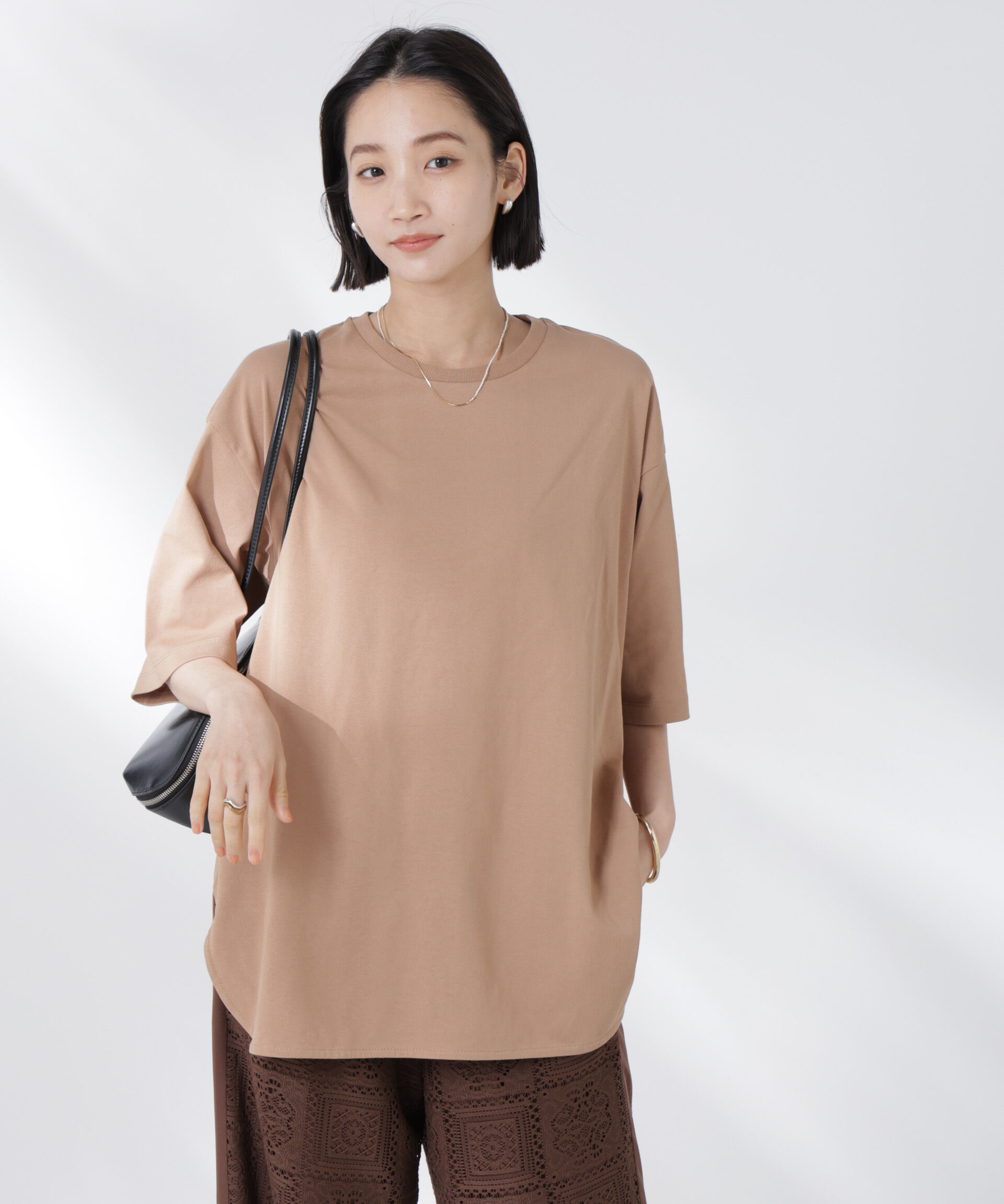 nano･universe「STORATECH 機能素材ラウンドヘムTシャツ」|Tシャツ・カットソー|ベージュ