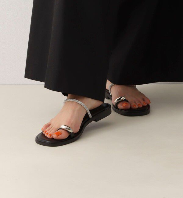 NOLLEY'S「【NICOLAS LAINAS/ニコラス ライナス】 メタリックフィンガーフックサンダル」|サンダル|